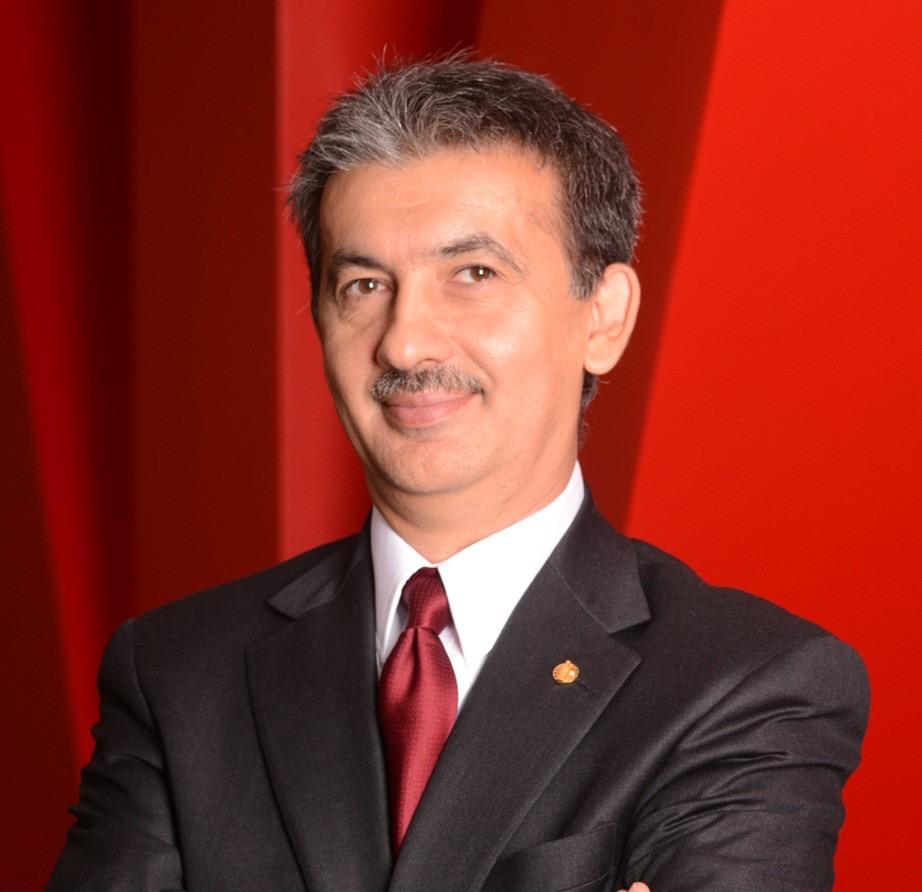 Headshot of Cristian Stelea